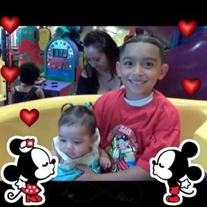 Meet your Posher, Julio